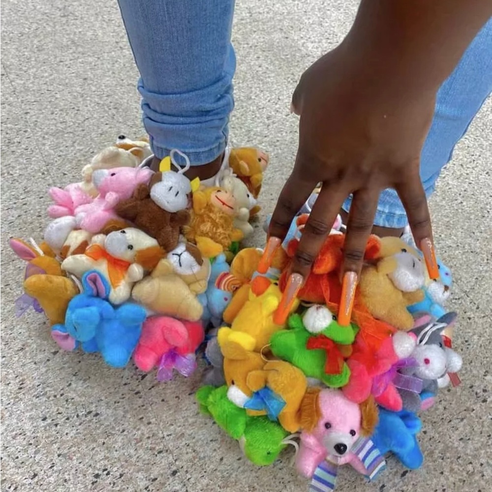 HOME SLIPPERS COTTON SLIPPERS WITH PLUSHY ANIMALS SIZE 10-11